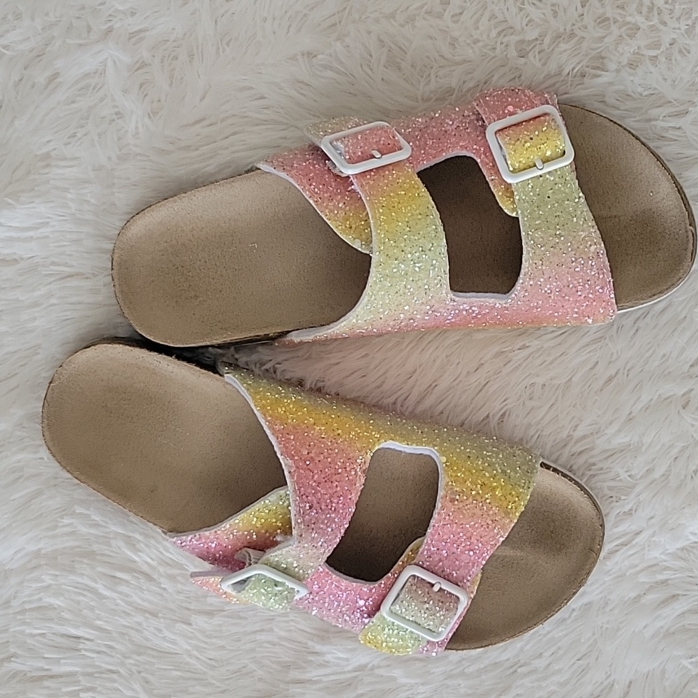 Children's Place Glitter Rainbow Buckle Sandals Girls Youth Size 4